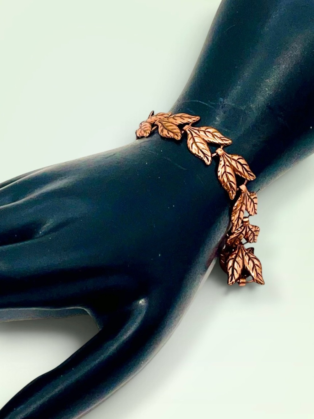 Vintage Solid Copper Laurel Leaf Link Bracelet Mid Century Estate
